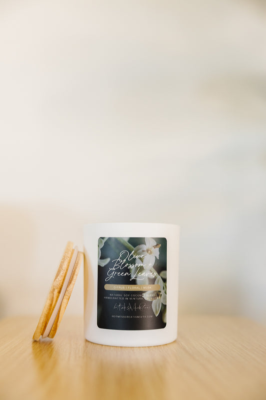 Olive Blossom & Green Leaves Candle – Fresh Citrus, Floral & Musk | Garden Collection